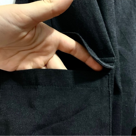 Women’s Chain Detail Flap Pocket Black Cargo Pants - Picture 6 of 12